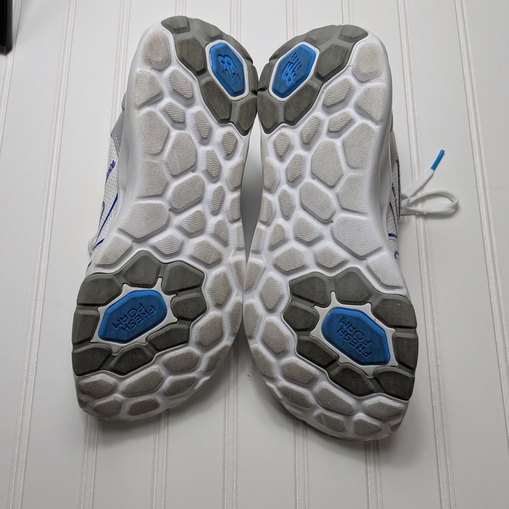 New Balance White and Blue Women's Sneakers - Picture 7 of 12